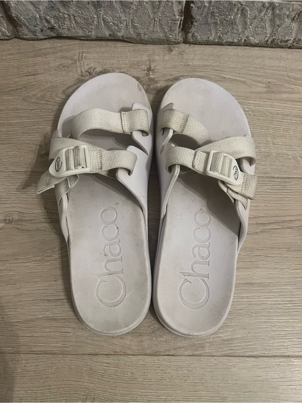 Chaco Women’s Off-White Adjustable Slide Sandals